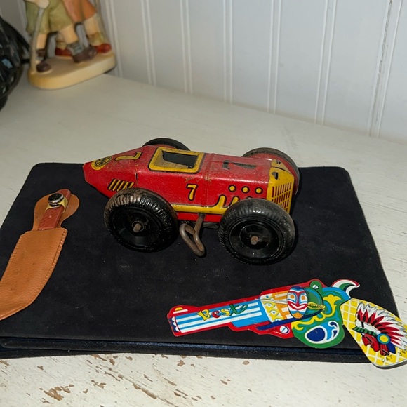 Lot vintage Marx wind up race car toy plus more